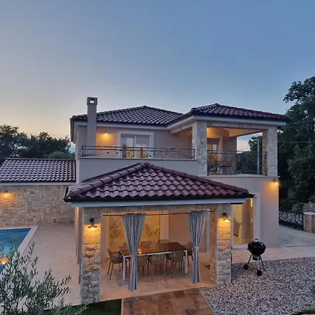 Villa Lukas&ana S Bazenom,djecjim Igralistem *
