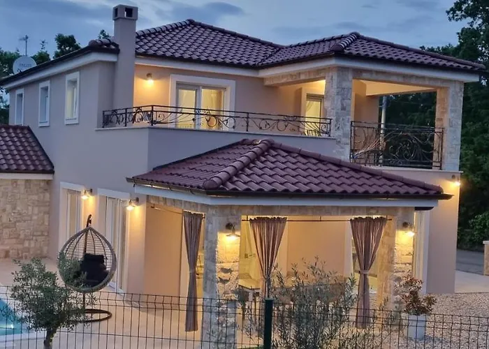 Villa Lukas&ana S Bazenom,djecjim Igralistem *