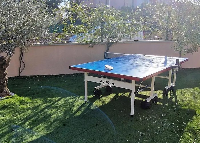 Lukas&ana S Bazenom,djecjim Igralistem Villa *