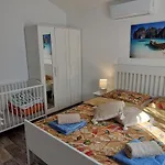 Lukas&ana S Bazenom,djecjim Igralistem Вилла